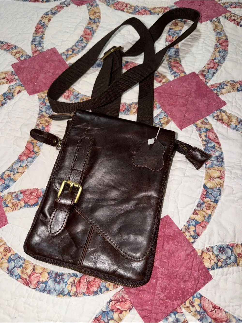 Men’s Leather Messenger Bag adjustable strap